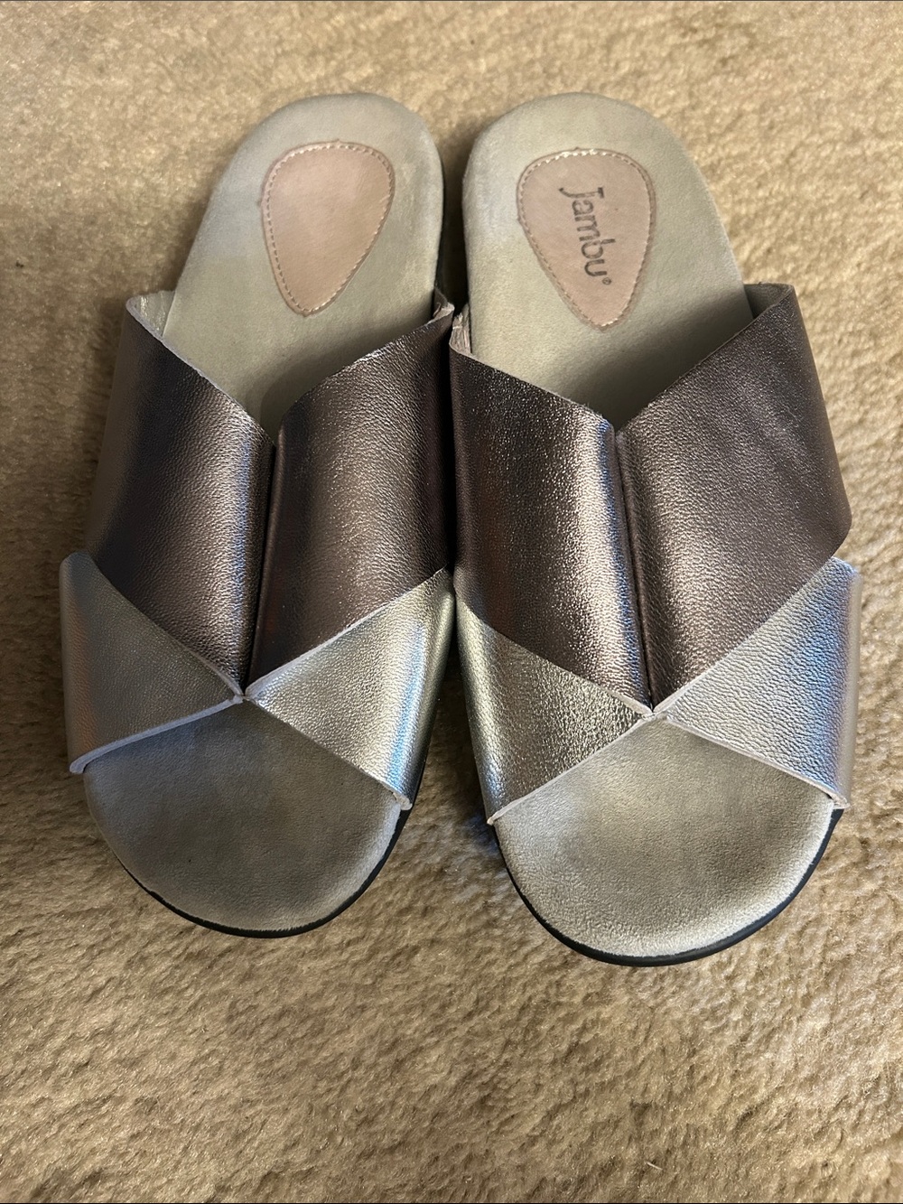 Jambu Women's Metallic Two-Tone Slide Sandals in Silver and Pewter